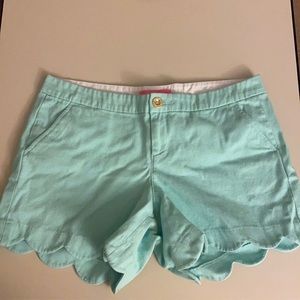 Lilly Pulitzer Buttercup Stretch Shorts
